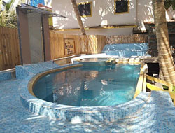 Fiberglass Olive Swimming Pool Manufacturer in Rajkot